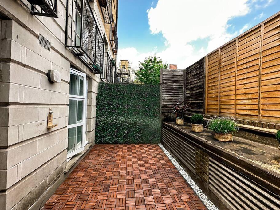 Charming Spacious 2Br Flat Near Station Plus Parking London Exterior foto