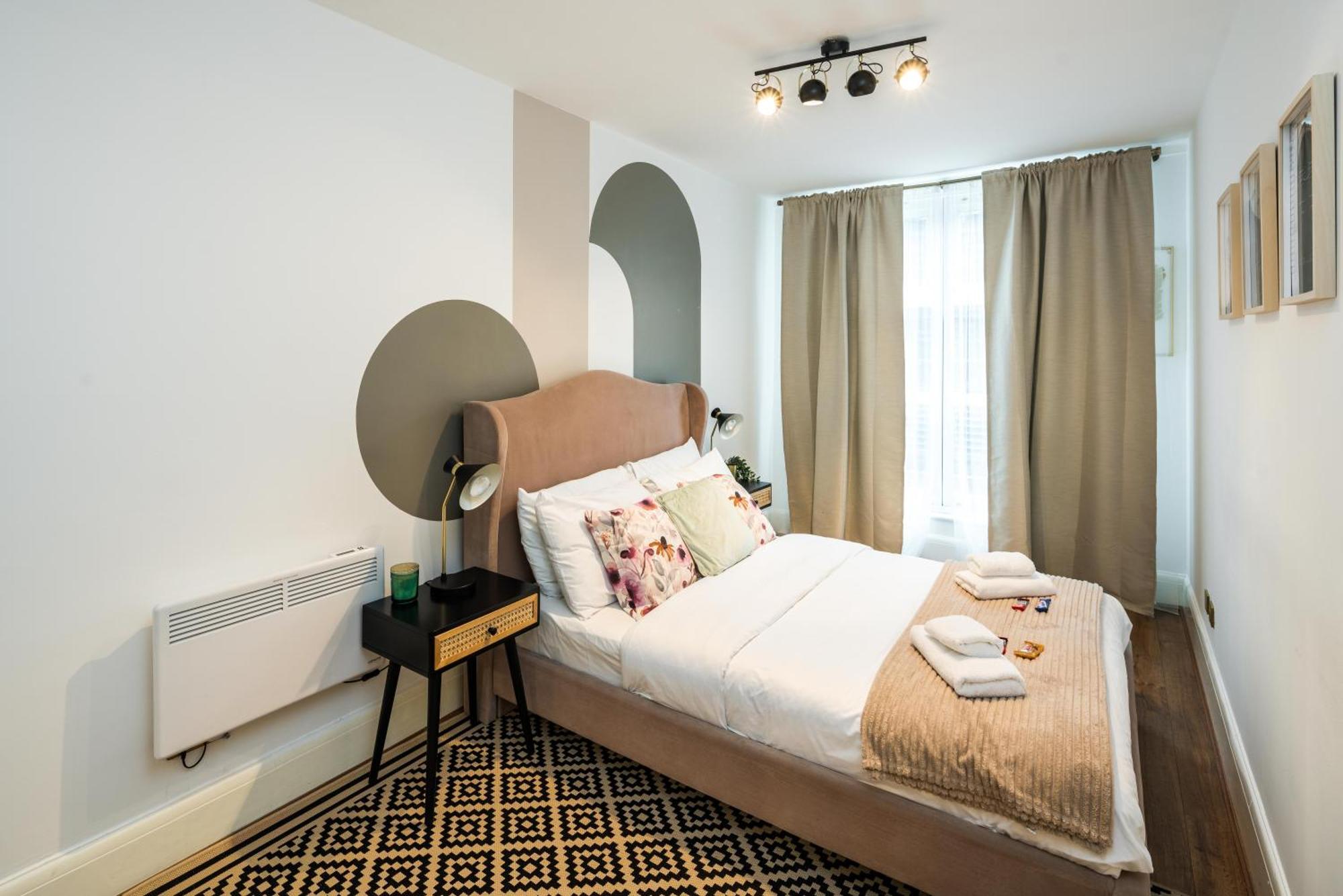 Charming Spacious 2Br Flat Near Station Plus Parking London Exterior foto